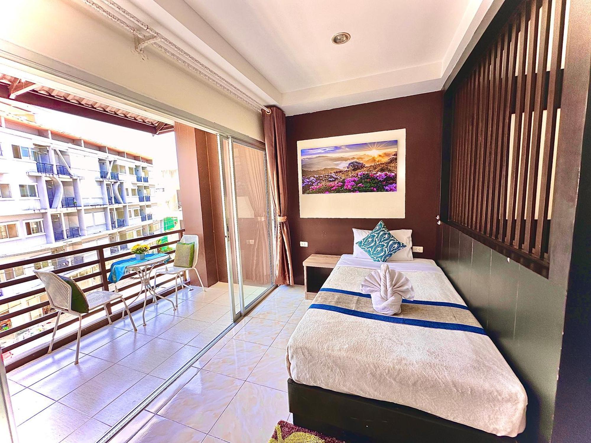 Thai Classic House Patong Esterno foto