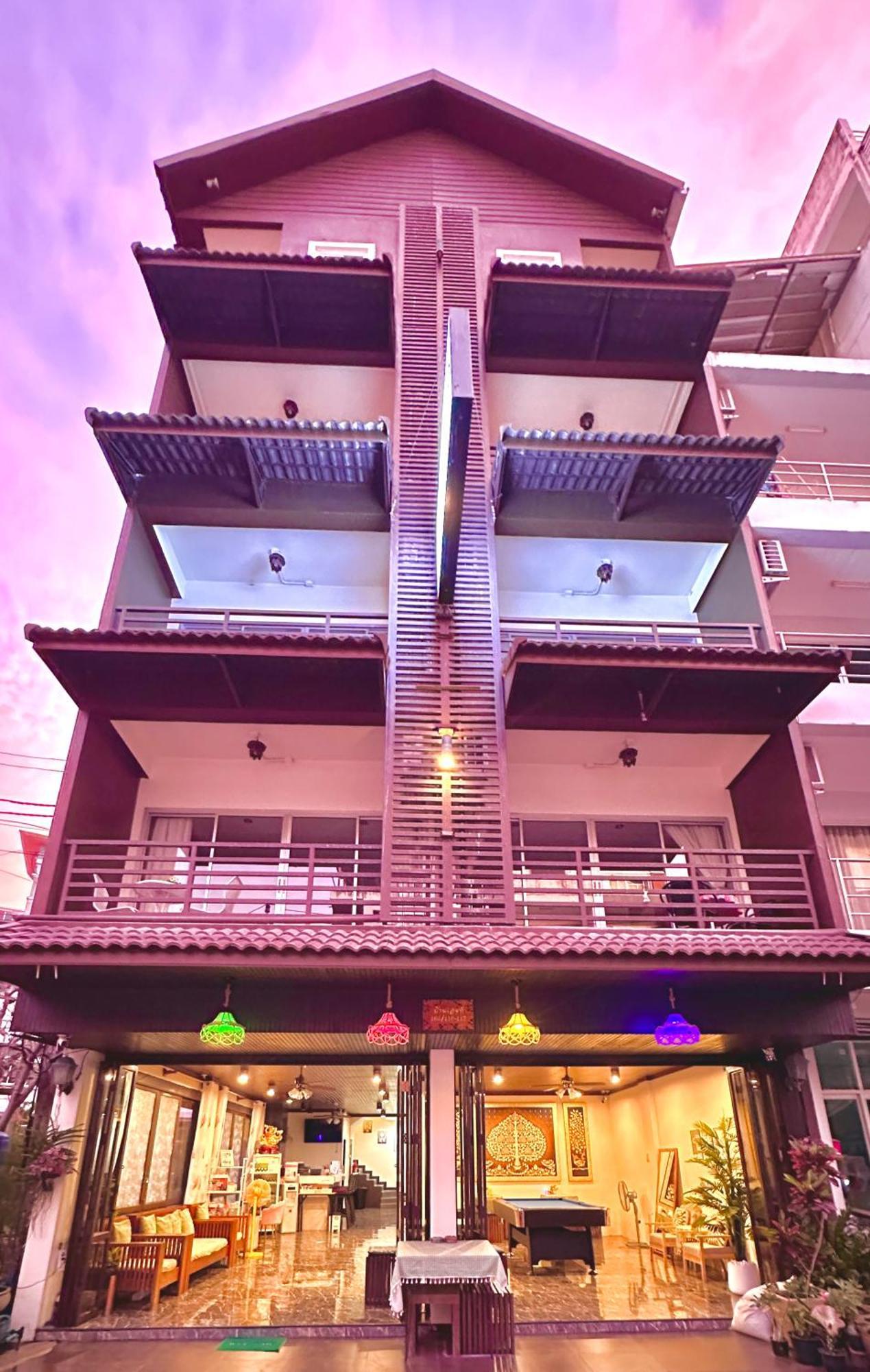 Thai Classic House Patong Esterno foto