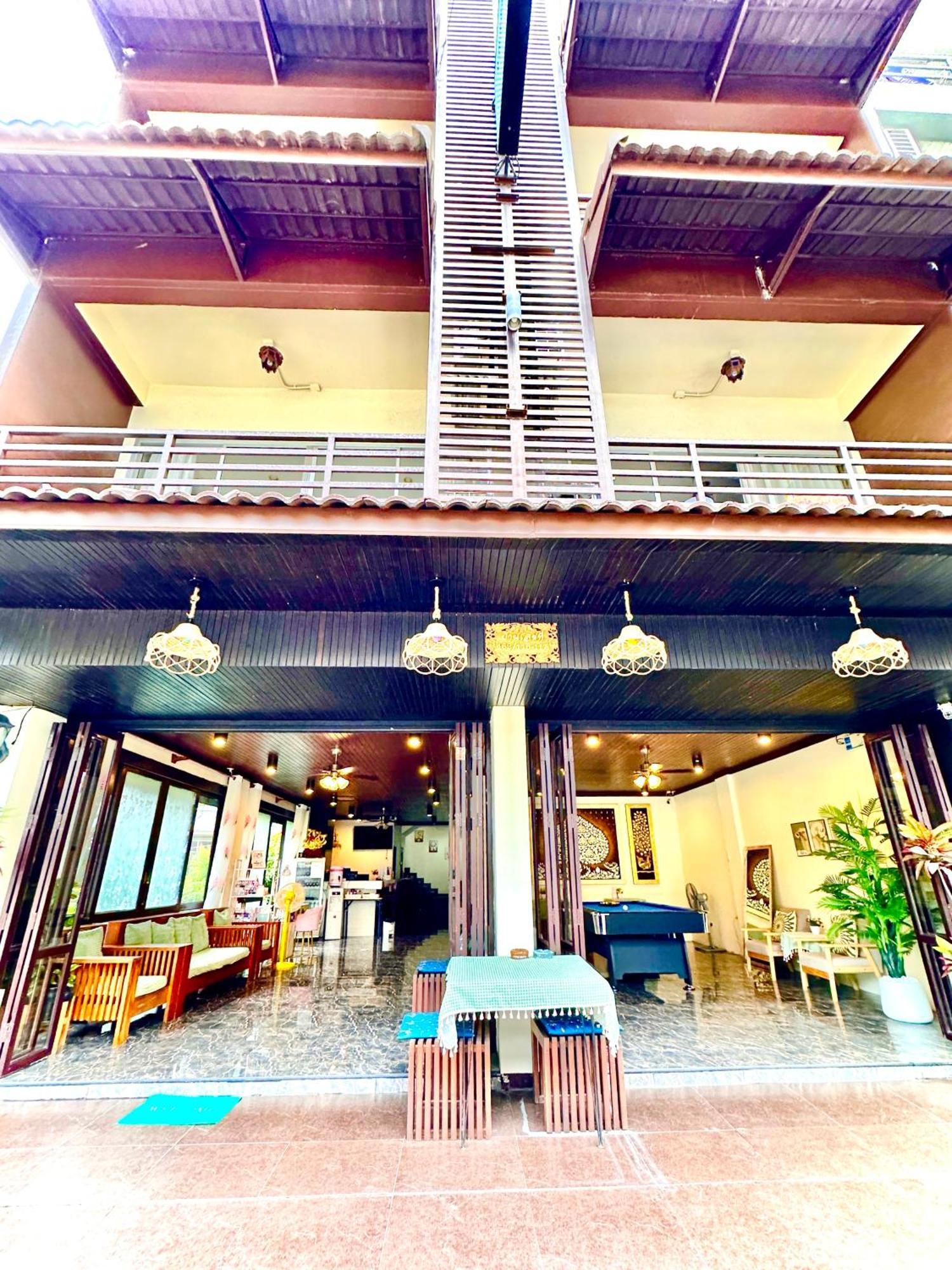 Thai Classic House Patong Esterno foto