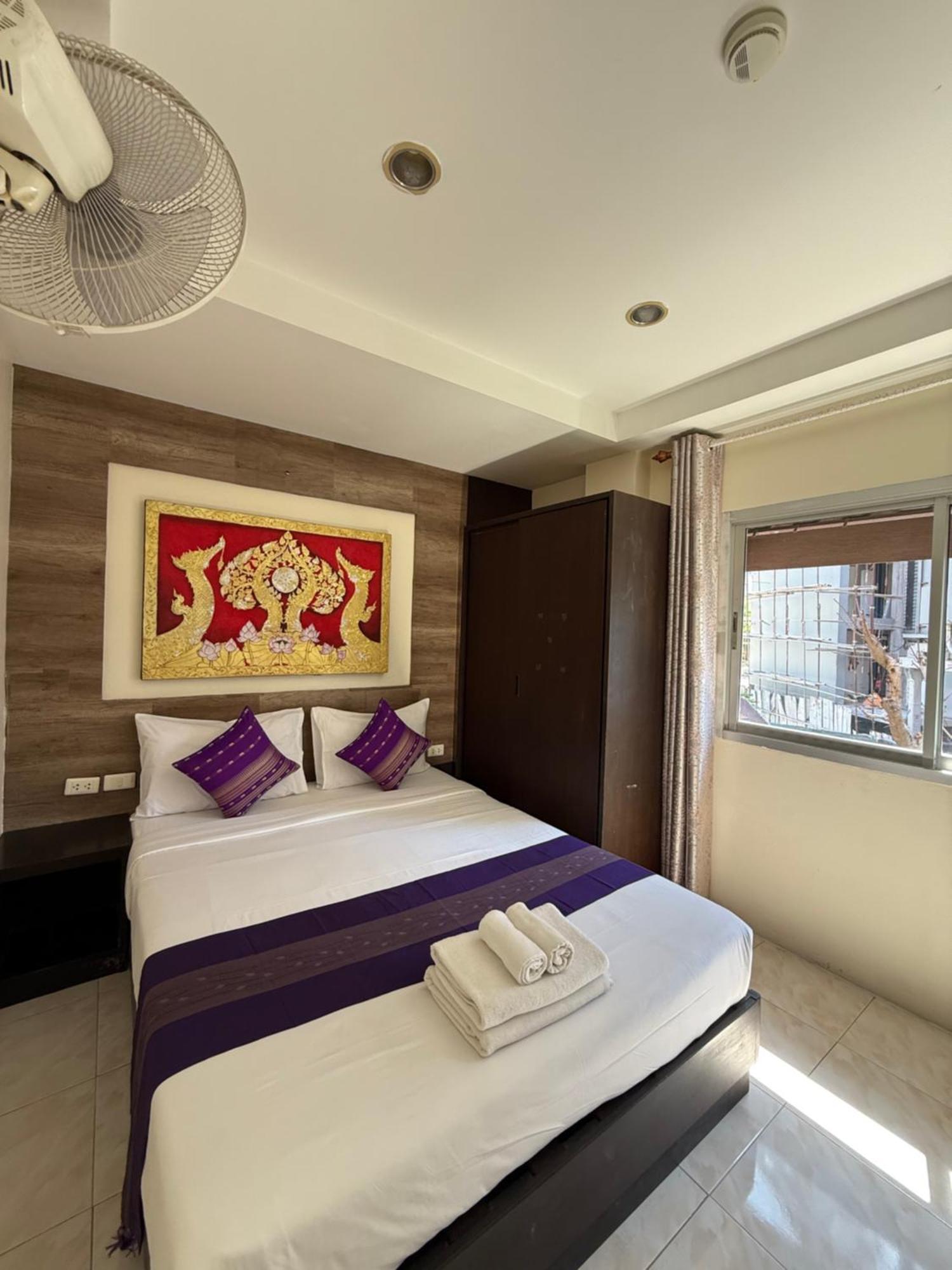 Thai Classic House Patong Esterno foto